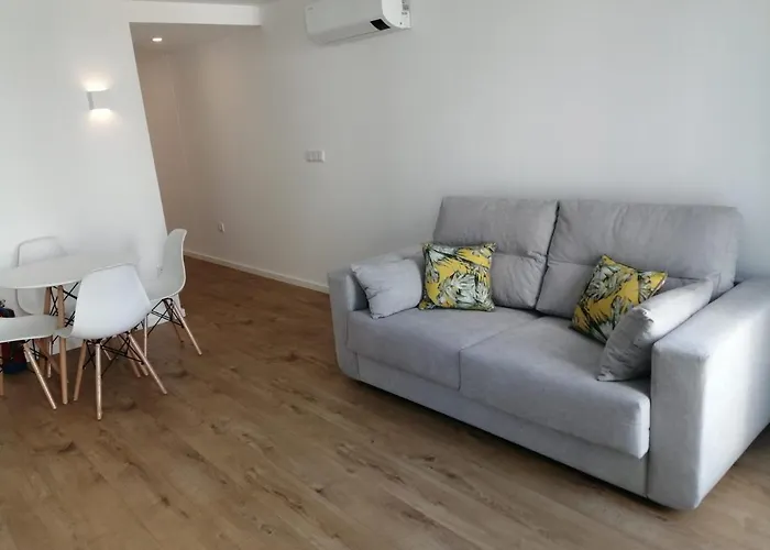 Bairro Da Apresentacao No Coracao De Aveiro